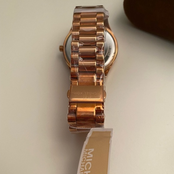Michael Kors Blake Rose Gold Crystal Watch New Glam Designer MK3245 - Picture 9 of 13